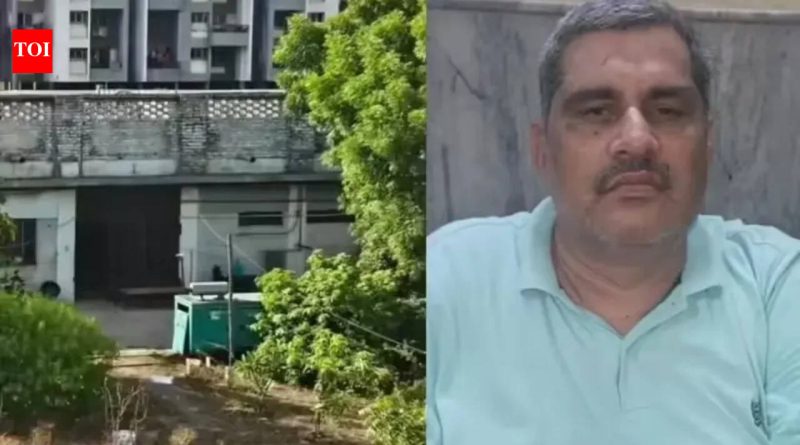 ‘माइंड-रिडिंग’ ट्रॅप: पुण्याच्या ‘गॉडमन’ने विचारांना हाताळणीच्या साधनांमध्ये कसे बदलले ‘माइंड-रिडिंग’ ट्रॅप: पुण्याच्या ‘गॉडमन’ने विचारांना हाताळणीच्या साधनांमध्ये कसे बदलले