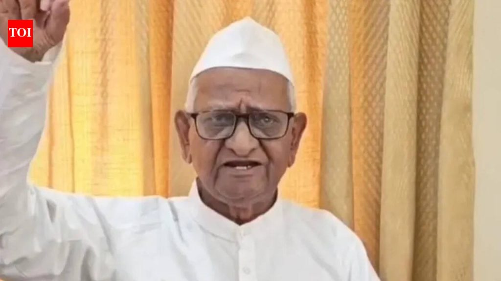अण्णा हजारे 5 जुलैच्या उपोषणावर ठाम; सीआयसीने म्हटले आहे की चर्चेची आणखी एक फेरी होण्याची शक्यता आहे