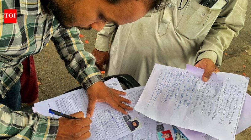 Edu विभाग शाळांना मतदार यादी पुनरिक्षण कर्तव्यावरील शिक्षकांवर कामाचा ताण कमी करण्यास सांगतो | पुणे बातम्या Edu विभाग शाळांना मतदार यादी पुनरिक्षण कर्तव्यावरील शिक्षकांवर कामाचा ताण कमी करण्यास सांगतो | पुणे बातम्या