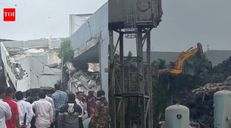 पुण्यात मुसळधार पावसात इमारत कोसळून १६ जण अडकल्याची भीती