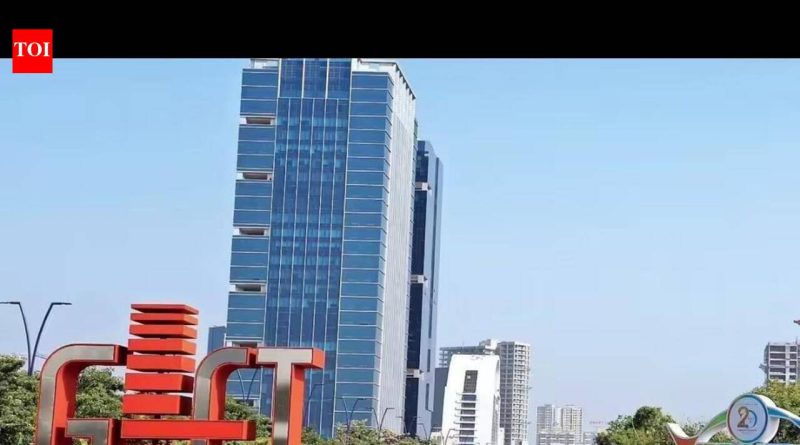 गिफ्ट सिटीचे सीईओ IFSC कडून परदेशी ऑपरेशन्सच्या शक्यता शोधण्यासाठी पुणे कॉसला भेटले गिफ्ट सिटीचे सीईओ IFSC कडून परदेशी ऑपरेशन्सच्या शक्यता शोधण्यासाठी पुणे कॉसला भेटले