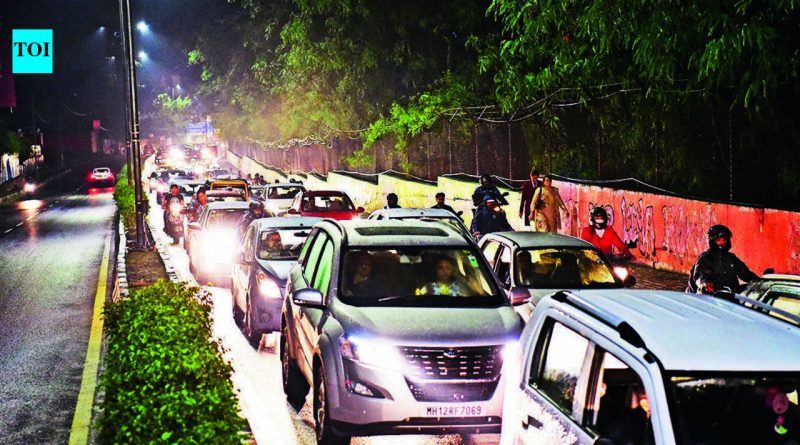 फेरीवाले, नागरी समस्यांवर कालबद्ध कारवाईसाठी विमाननगरवासीय, नगरसेवकांचा पीएमसीवर दबाव फेरीवाले, नागरी समस्यांवर कालबद्ध कारवाईसाठी विमाननगरवासीय, नगरसेवकांचा पीएमसीवर दबाव